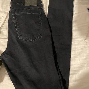 Levi skinny jeans